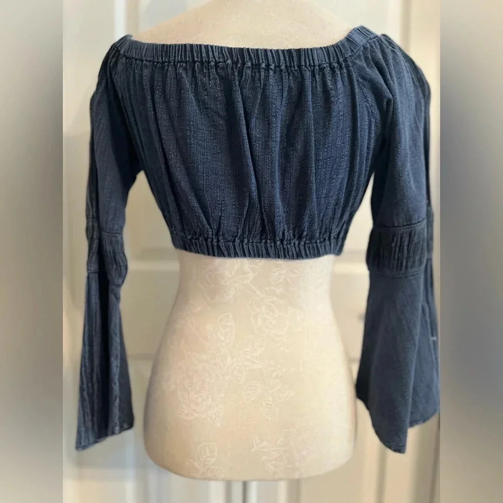 Natural Cotton FLARE MIDNIGHT BLUE OFF-SHOULDER cropped top long sleeve size M - Picture 9 of 16